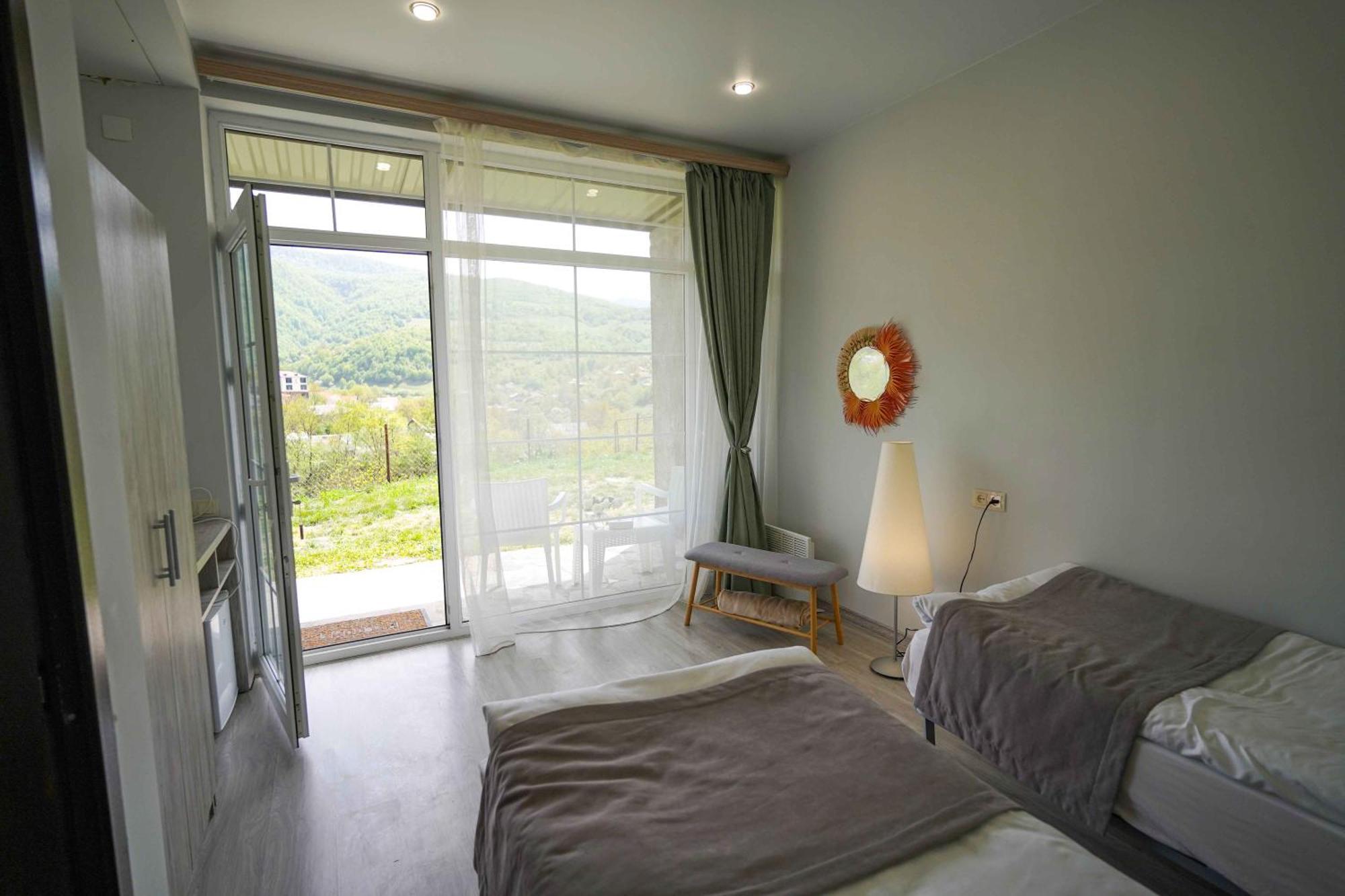 Chamich Guesthouse Debed 객실 사진